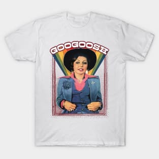 Googoosh // 70s Retro Aesthetic Design T-Shirt